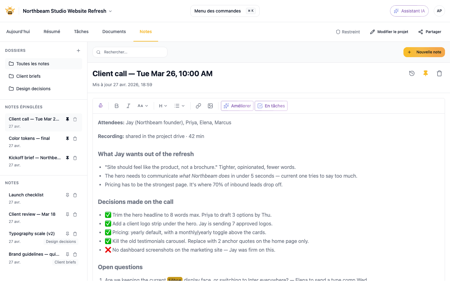 Capture d'écran des vues priorité et résumé de FeedbackHive